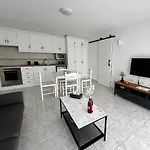La Mar Apartment