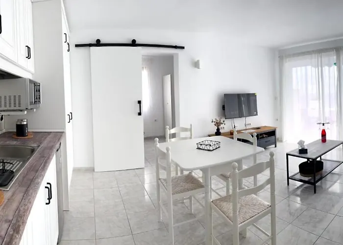 La Mar * 洛斯雷尔雷赫斯